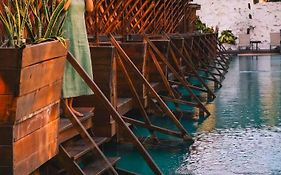 Akuazul Resorts Adults Only